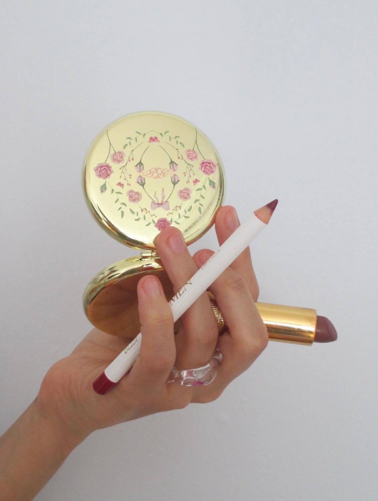 Silk Lipstick y Colorplus Lip Liner de Beibi Beauty