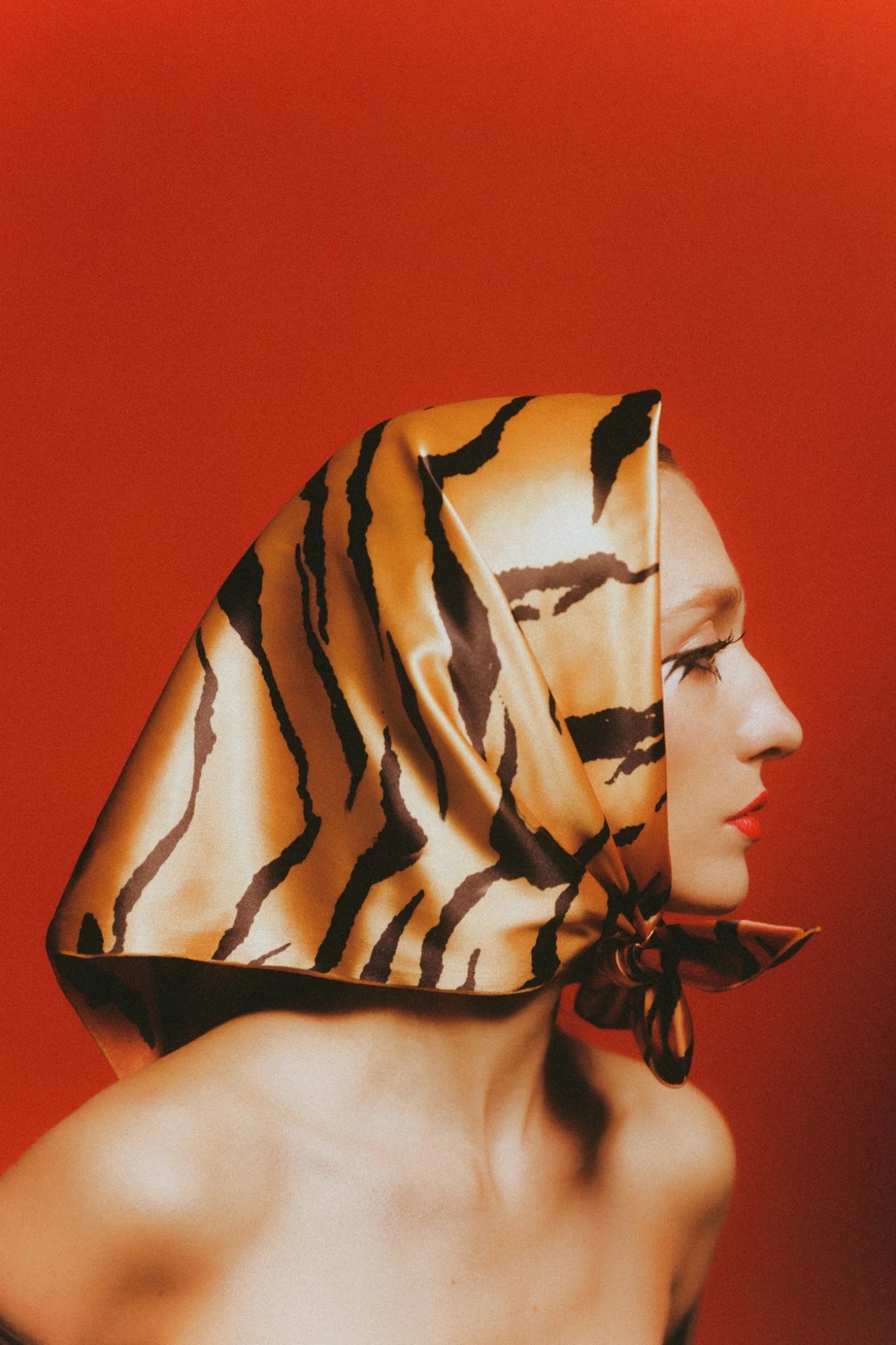 ‘’Ojo de tigre’’ Beibi Satin Scarf